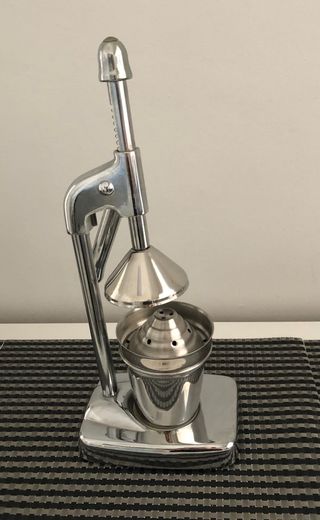 exprimidor manual de cítricos