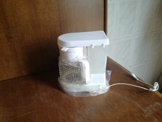 cafetera electrica sin estrenar, en la caja