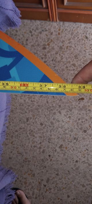 3 carteles de hot wheels