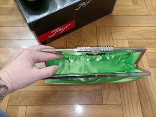 Zapatos con cartera a juego