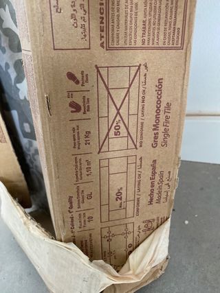 Cenefa Saloni 11 piezas de 19x57