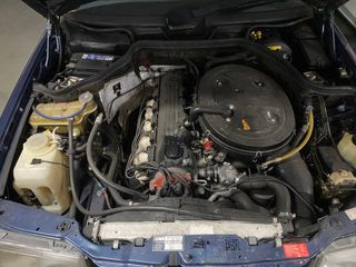 Mercedes-Benz Clase E 260 Etiqueta Historico