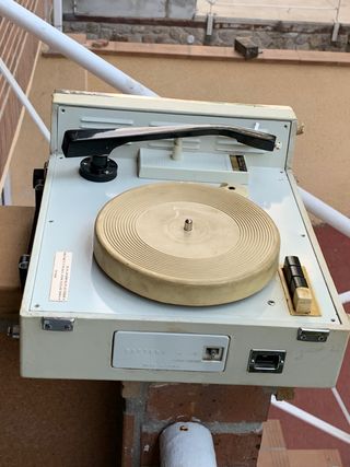 Tocadiscos antiguo