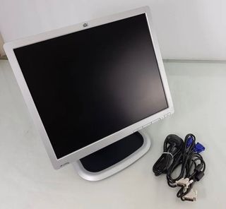 Monitor Hp 19" con peana profesional
