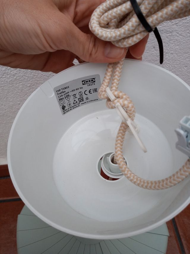 Lampara techo habitación