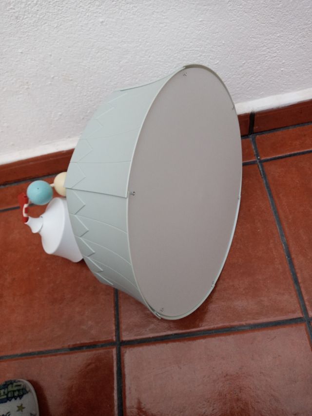 Lampara techo habitación