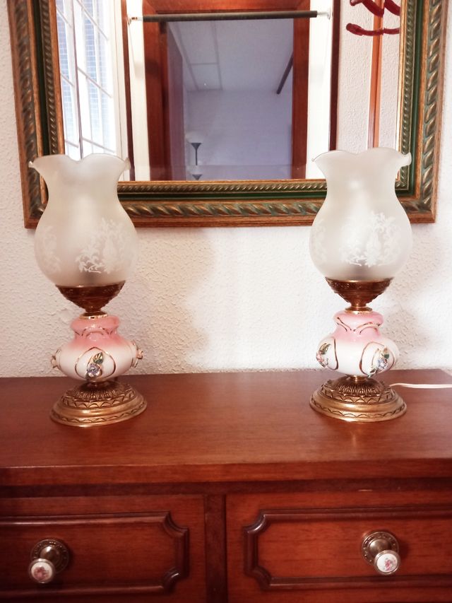 Antiguas Lámparas de Mesa