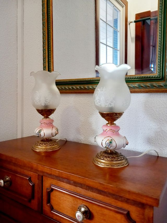 Antiguas Lámparas de Mesa