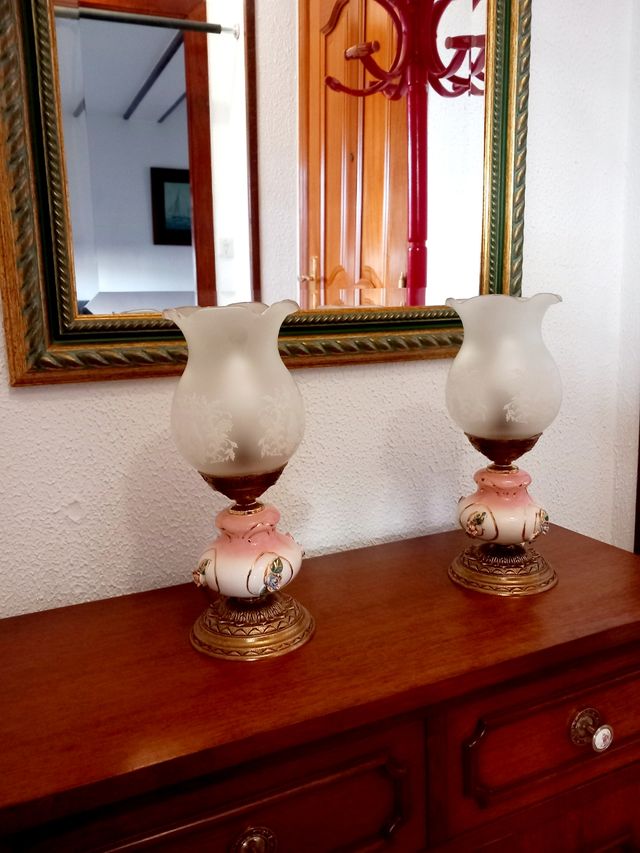 Antiguas Lámparas de Mesa