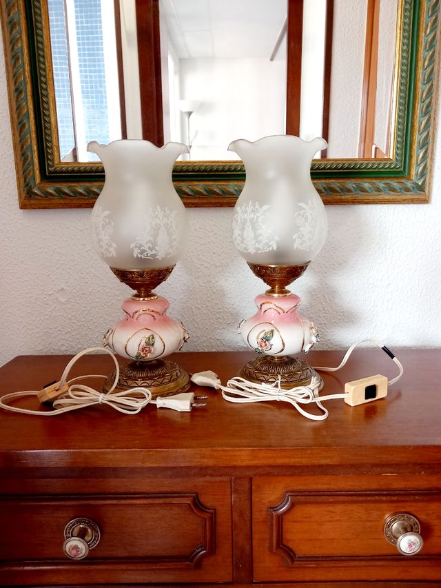 Antiguas Lámparas de Mesa