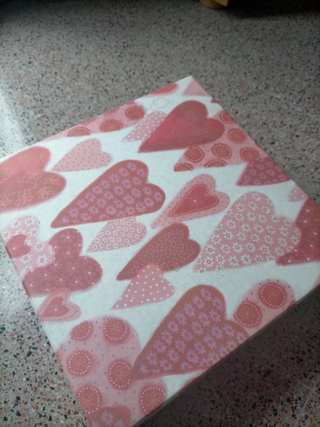 caja de cartón almacenaje