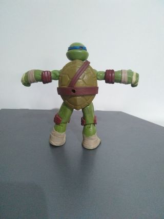 Leonardo tmnt 2012