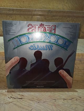 2 LPs 1976 🇩🇪 RARO The Beatles Rock 'n' Roll mus