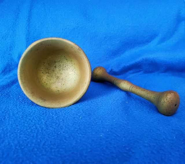 Antico Mortaio con Pestello in Ottone