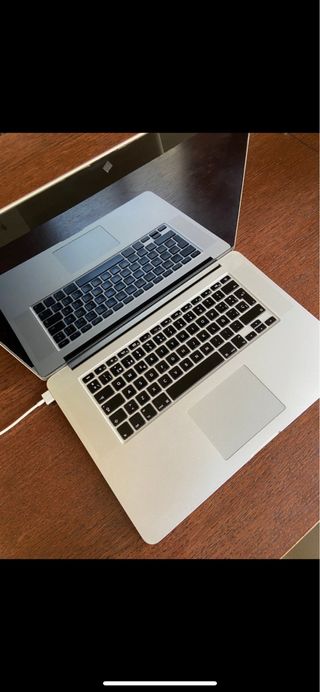 MacBook Pro 15,4" Retina 