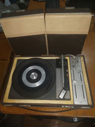 Tocadiscos Cosmo B3810 Vintage