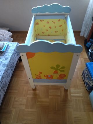 Mini cuna de bebe - vintage - preciosa