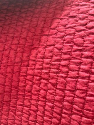 EDREDÓN TERCIOPELO RAYAS Zara Home