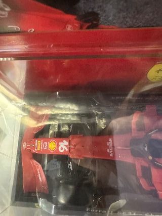 Ferrari SF21 Charles Leclerc 2021 1:24 + N 1 Le G