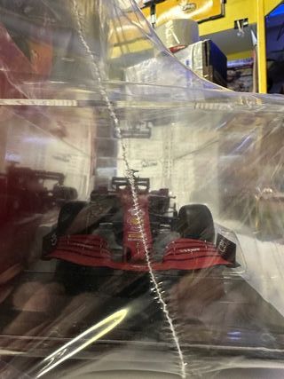 Ferrari SF21 Charles Leclerc 2021 1:24 + N 1 Le G