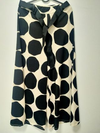 pantalón palazzo muy fluido 