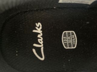 Zapatos de niña Clarks negros