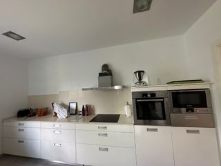 Carpintero y montador de muebles, cocinas, manitas