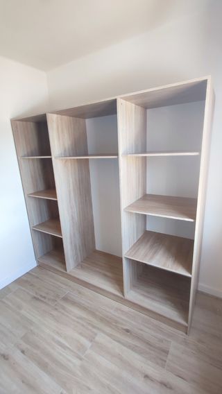 Carpintero y montador de muebles, cocinas, manitas