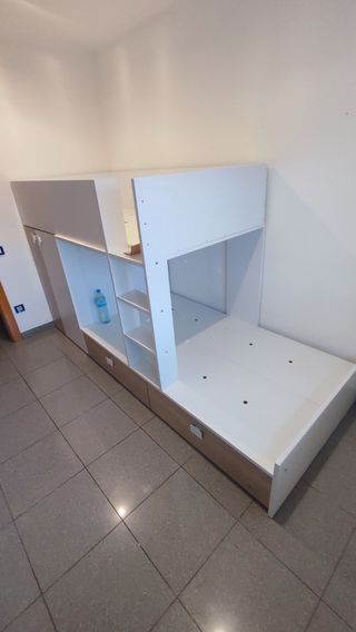 Carpintero y montador de muebles, cocinas, manitas