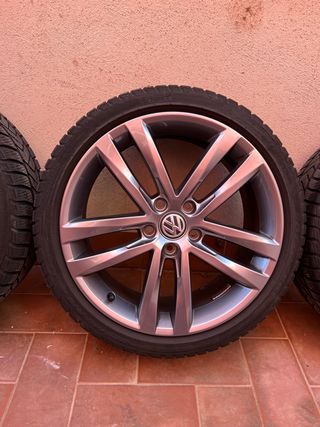 Llantas VW Salvador 18"+Pirelli al 50%!!