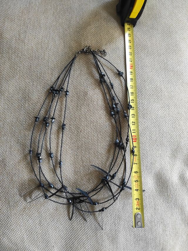 Colgante negro