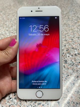 IPhone 6 plateado de 16Gb