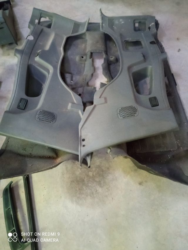 Paneles traseros Nissan Terrano 2