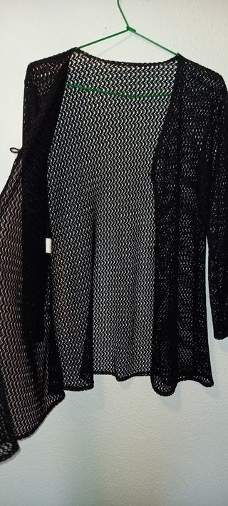 Sobrecamisa negra de red