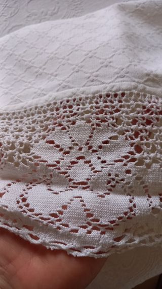copriletto matrimoniale in cotone con pizzo uncine