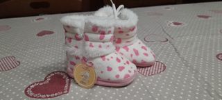 Scarpine a stivaletto da neonata nuove