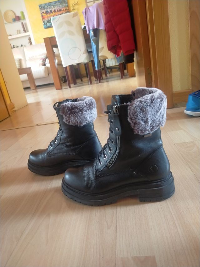 Botas altas negras, Coronel Tapioca. Nuevas