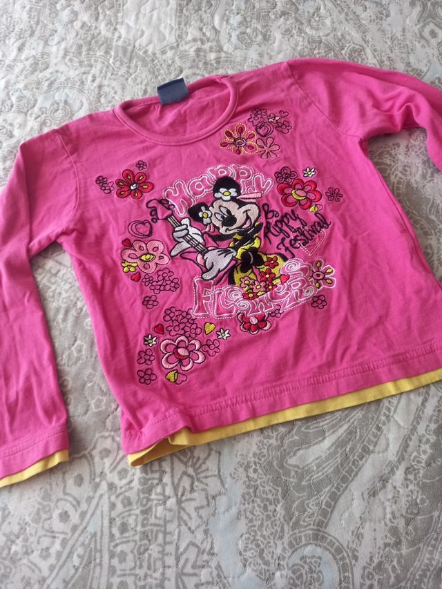 camiseta bordada Disney 5a