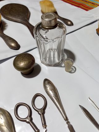 Antico servizio toilette argento