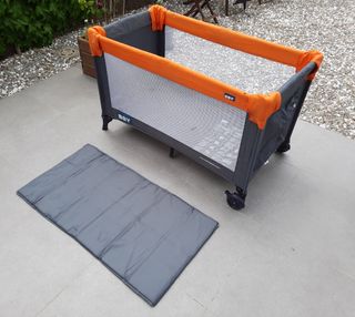 Cama, cuna, parque de viaje plegable BBY.