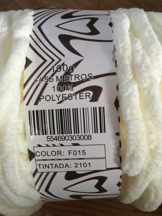 Ovillos de Polyester suave gris y blanco