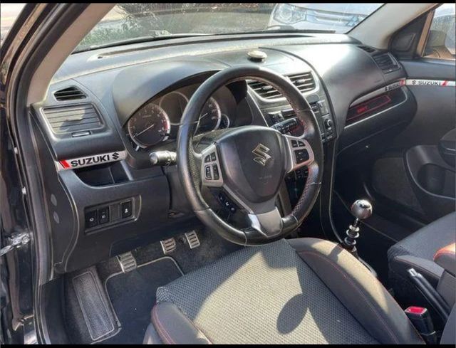 Suzuki Swift Sport 2013