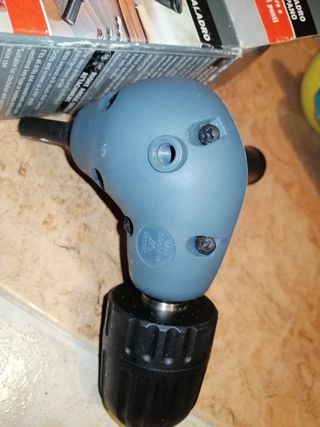 Adaptador angular para taladro