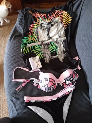 lote biquini,medias y camiseta de verano