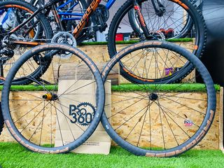 Rueda de carbono A-PRIME DISC LTD