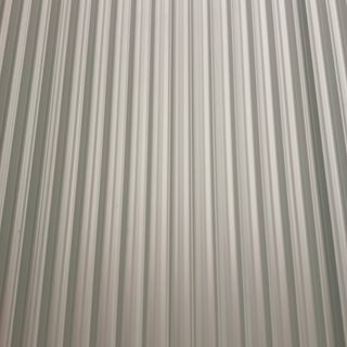 Imposta 8 vassoi per posizionare CD, DVD o simili