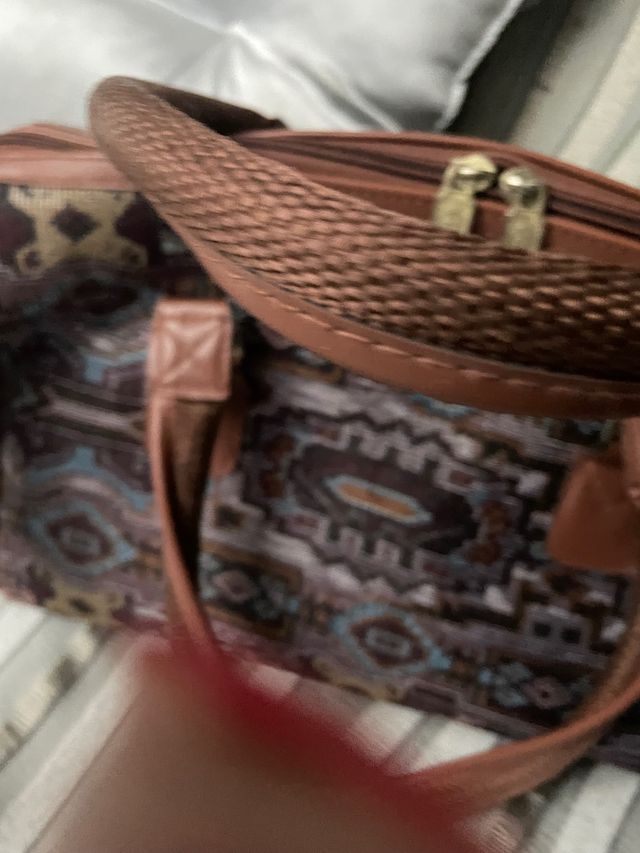 Bolso neceser, segunda mano en perfecto estado