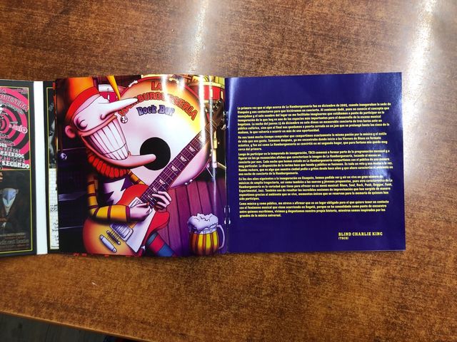 CD La Hamburguesería Rock Bar Bogotá Colombia