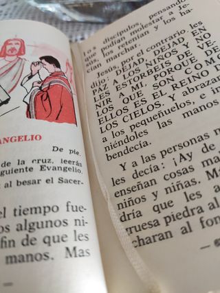libro de comunión de nácar años 60