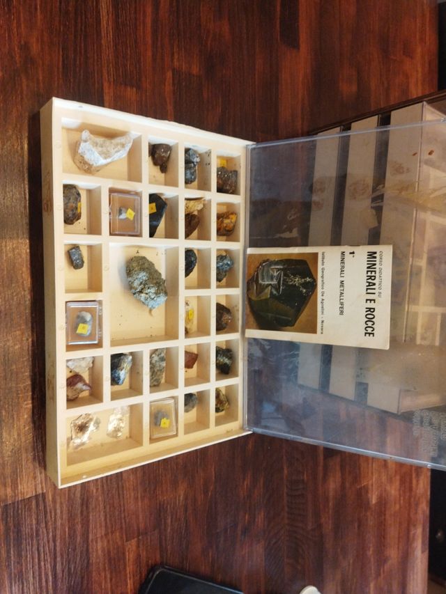 collezione minerali anni '70